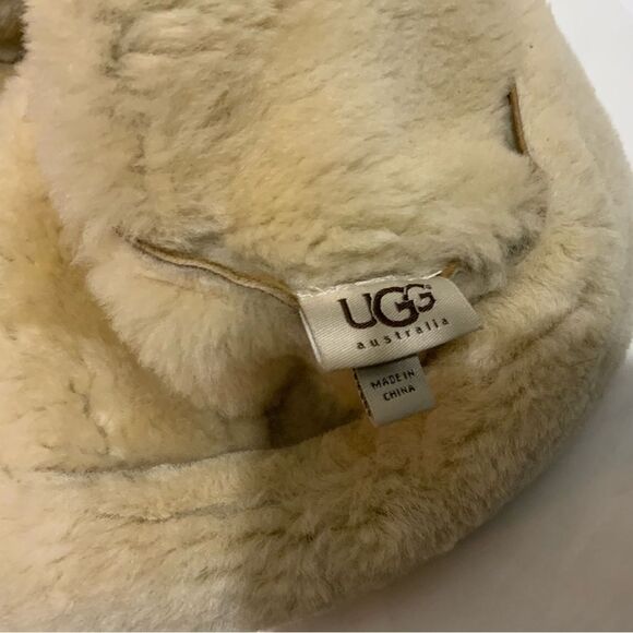Ugg one size UGG Sheepskin Bucket Hat Sz.one  size Tan fur main image 6